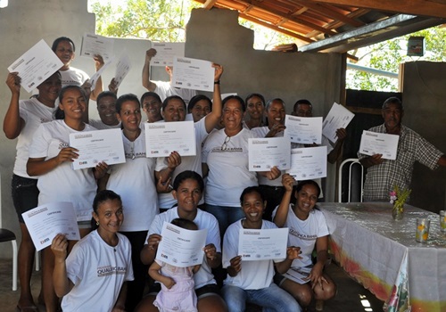 IDSB realiza certificaes do Qualifica Bahia em Pinda, Urandi e Guanambi