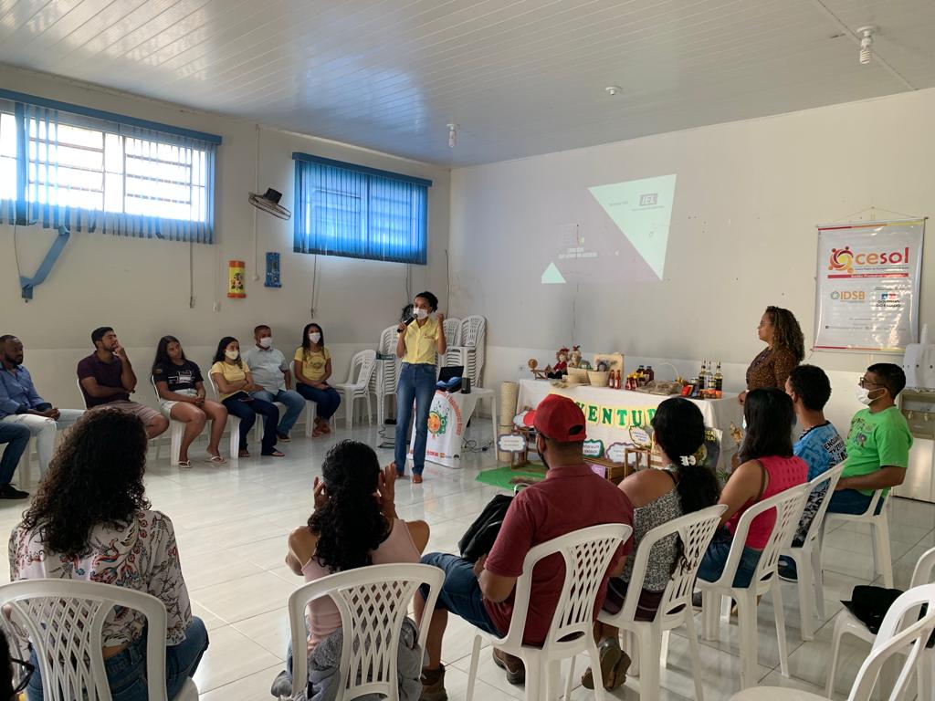 Cesol e parceiros realizam evento voltado para jovens no município de Urandi