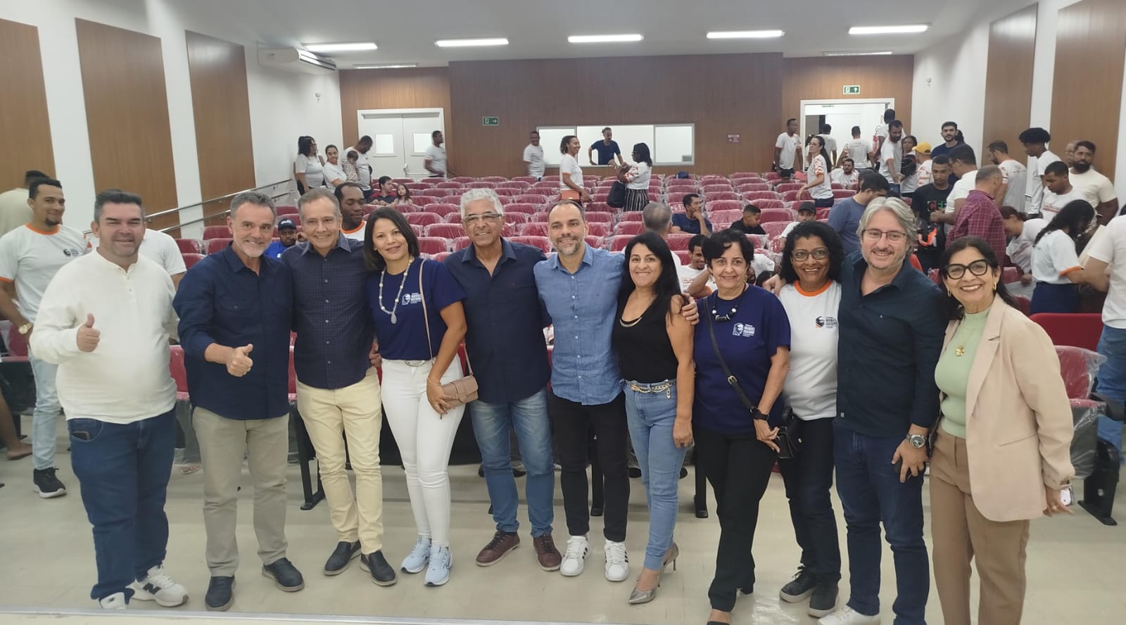 IDSB/SETRE - Certifica Trabalhadores e Trabalhadoras que concluram cursos ofertados por meio do Programa Manoel Querino -Setre/Governo Federal.