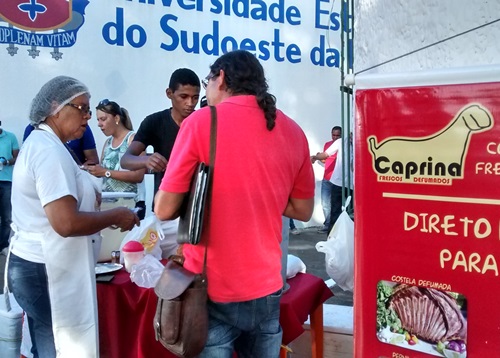 Empreendimento CAPRINA participa de evento da Uesb e faz sucesso na Exposio de Conquista